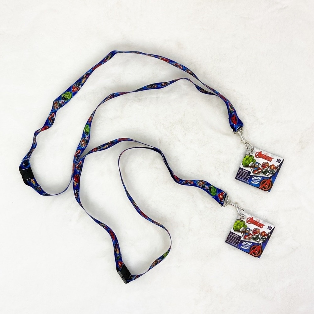 Lot of 2 Avengers Breakaway Lanyard ID Badge Super Heros Stocking Stuffer - Picture 2 of 4